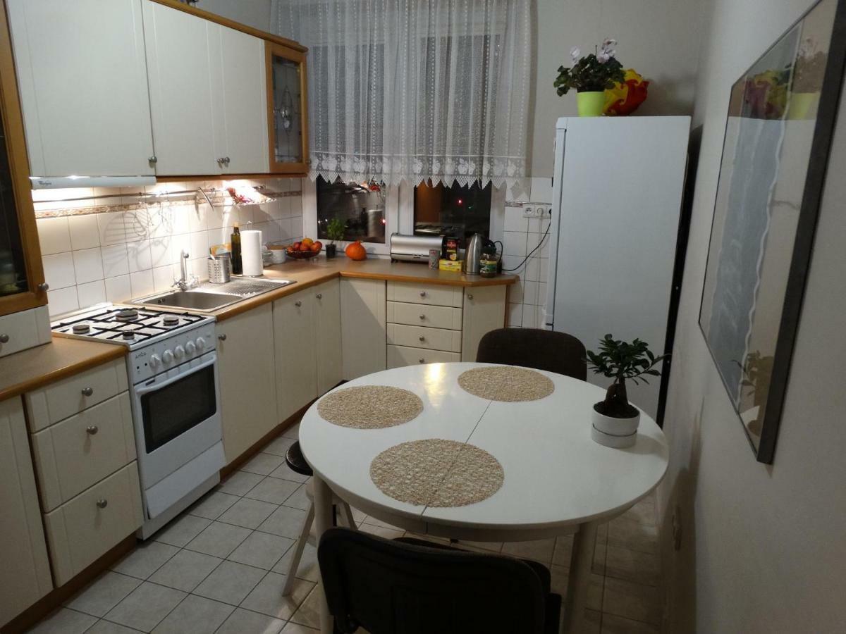 Duze Pokoje Gdansk Glowny Luaran gambar
